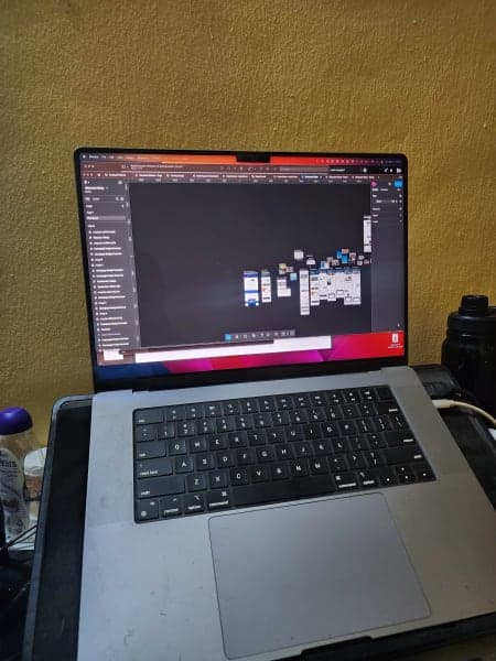 MacBook Pro M5 2026 - image 1